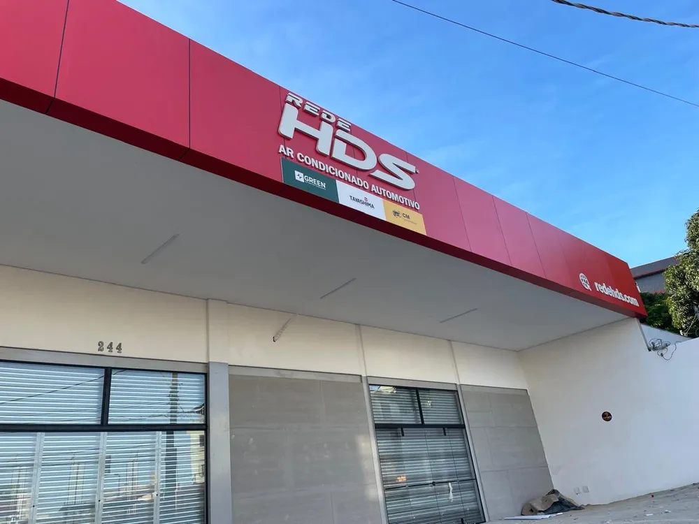 Testeira vermelha em ACM da Rede HDS